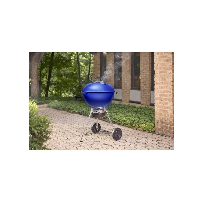 Weber Master-Touch Charcoal Barbecue 57cm OCEAN BLUE 1502205 - New 2026 Model