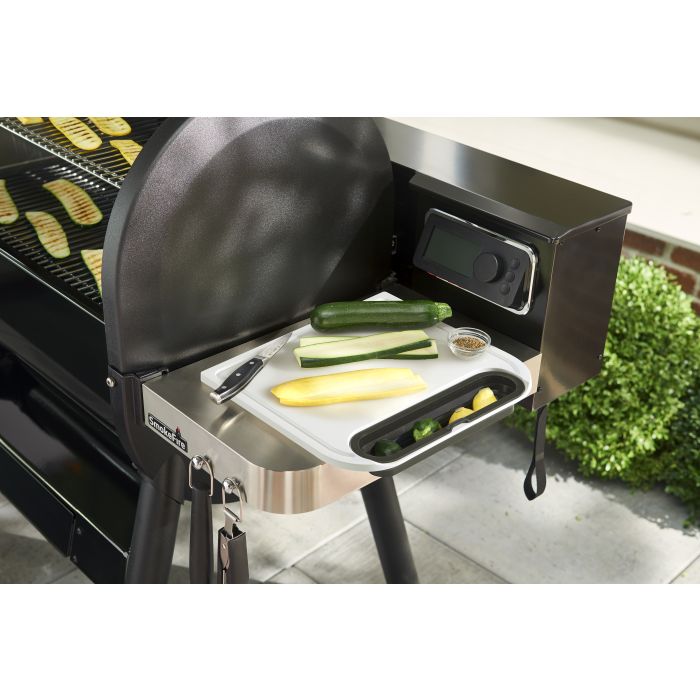Weber Traveler Cut & Catch Cutting Board 7032